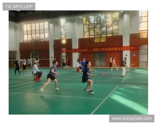 武汉羽毛球队荣登羽毛球状态排行榜第一名展现强劲实力与团队风采